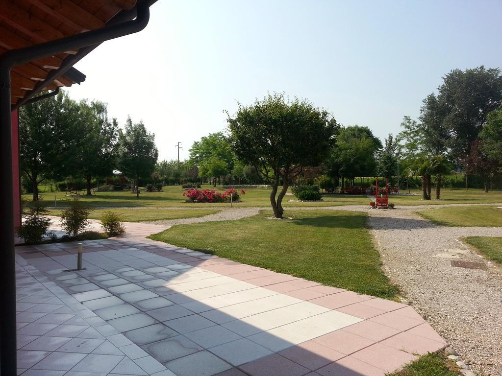Dogana Vecchia - Hotel & Residence B&B Ristorante & Pizzeria Trivignano Udinese Екстериор снимка
