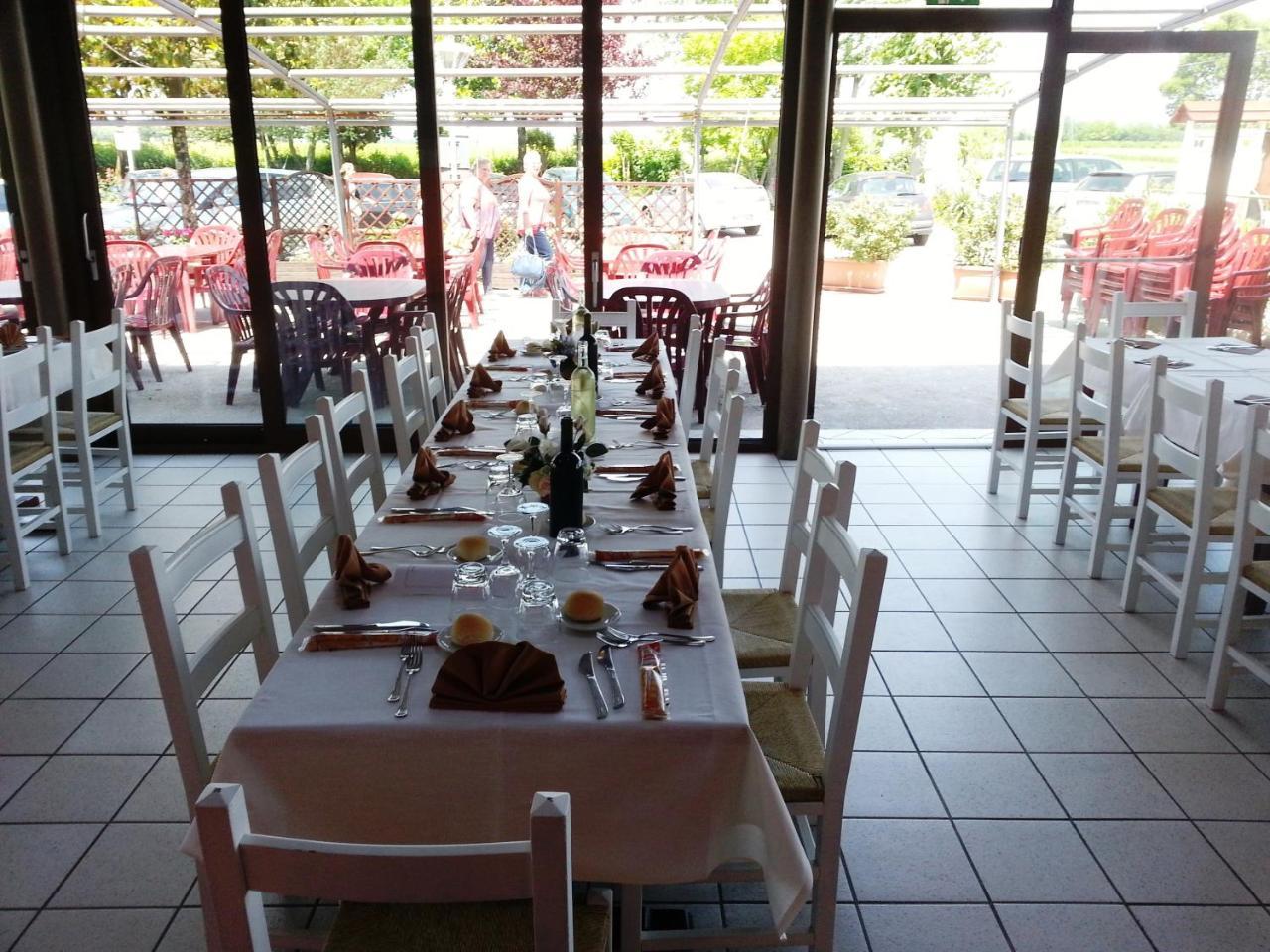 Dogana Vecchia - Hotel & Residence B&B Ristorante & Pizzeria Trivignano Udinese Екстериор снимка